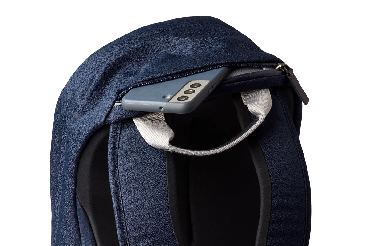 Bellroy Classic Backpack Compact in Navy