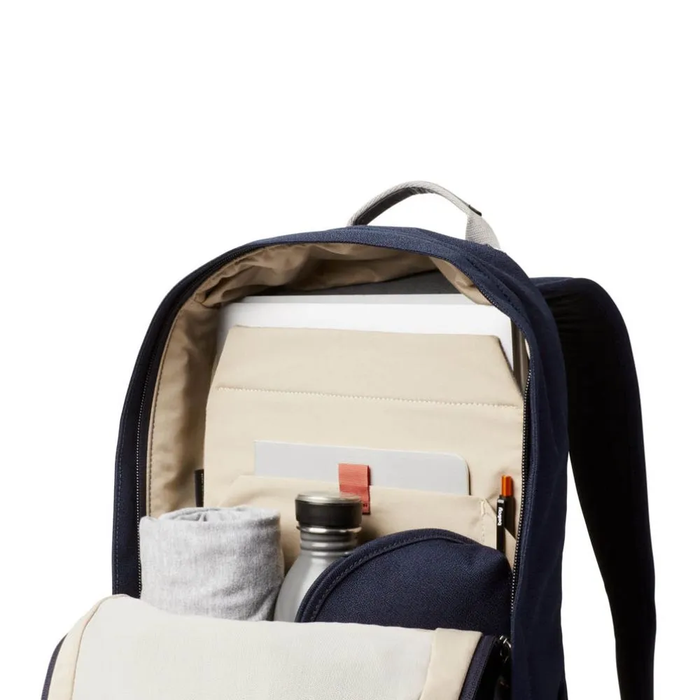 Bellroy Classic Backpack Compact in Navy