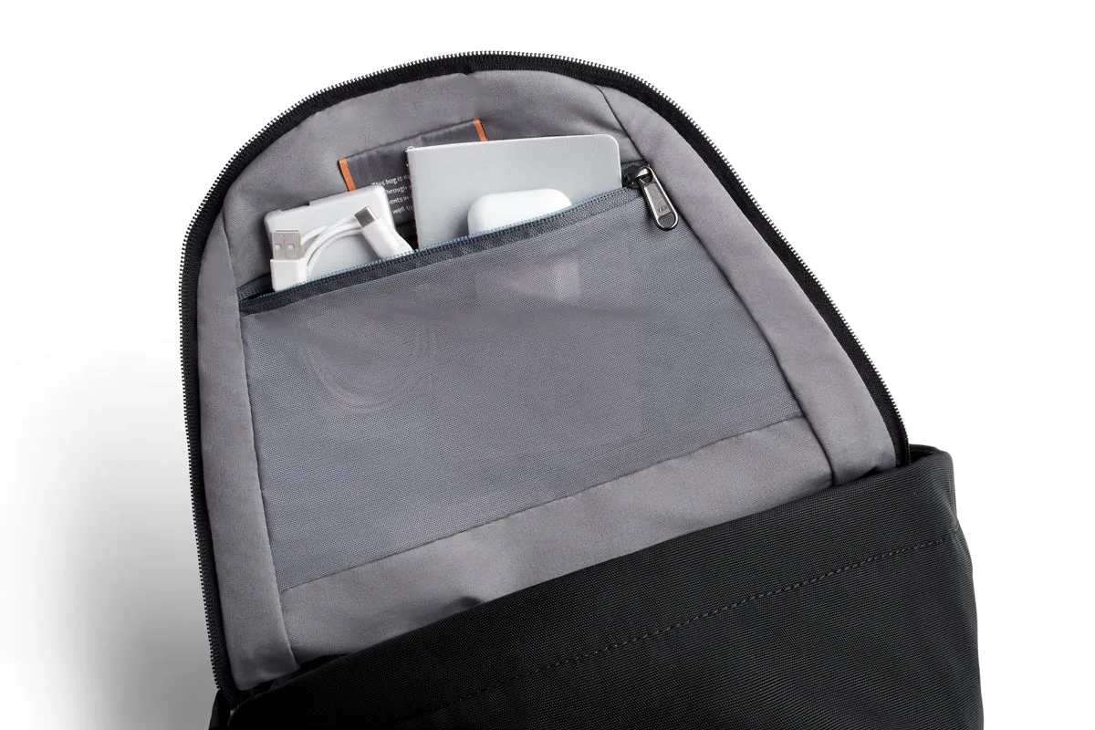 Classic Backpack Compact 16L - Black