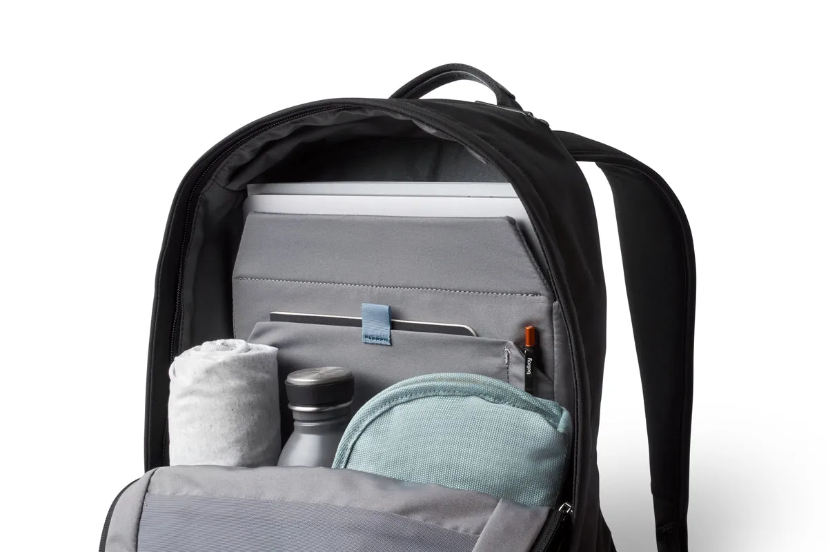 Classic Backpack Compact 16L - Black