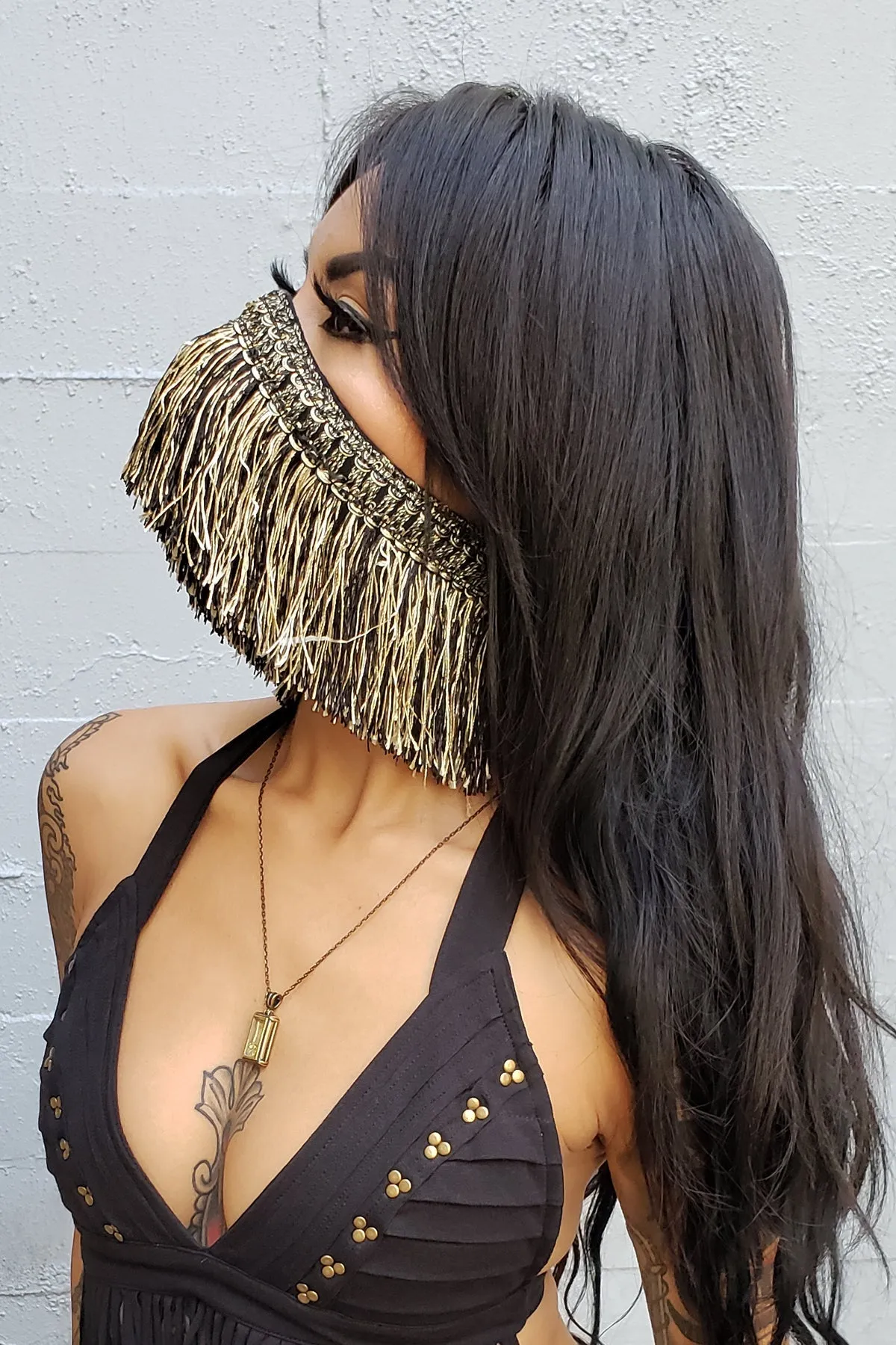 Five and Diamond Harem Fringe Dust Mask - Black/Gold