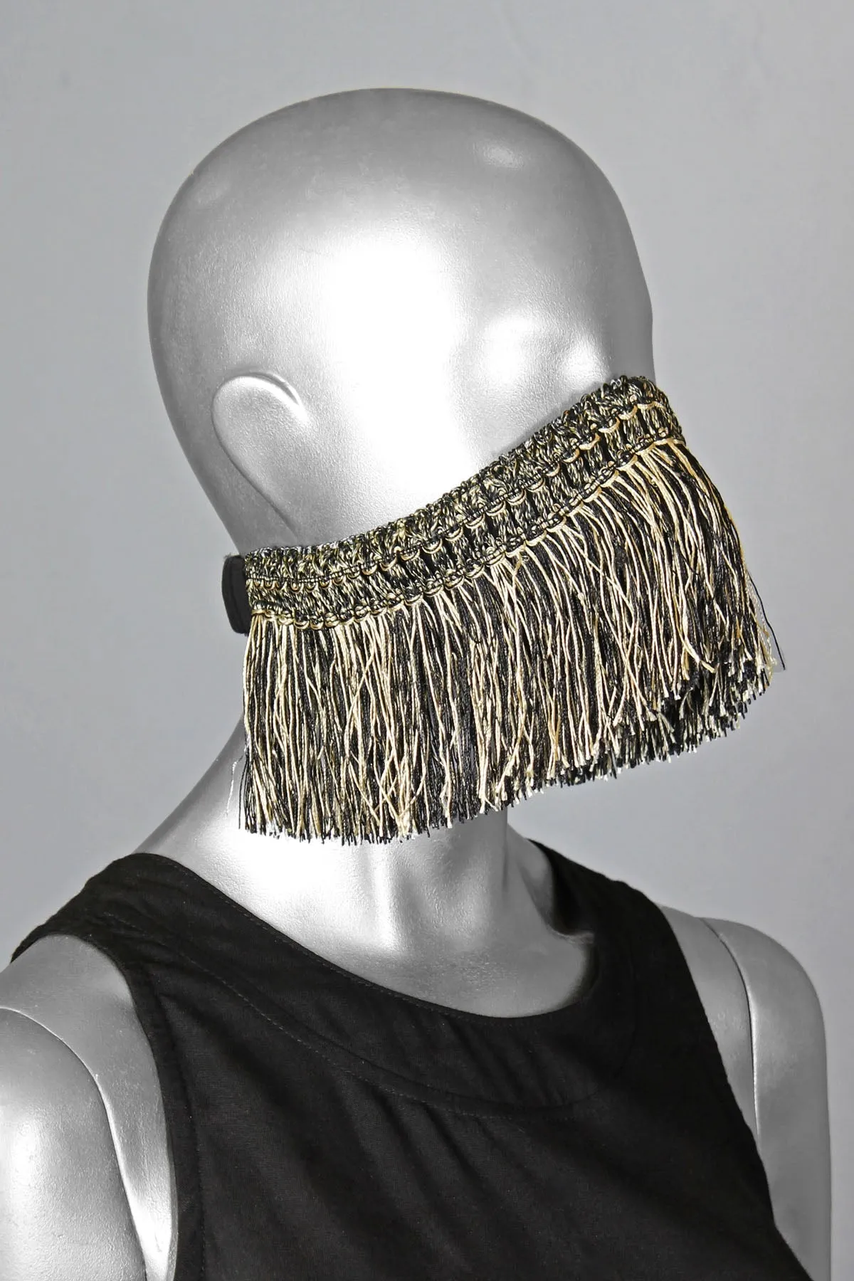 Five and Diamond Harem Fringe Dust Mask - Black/Gold