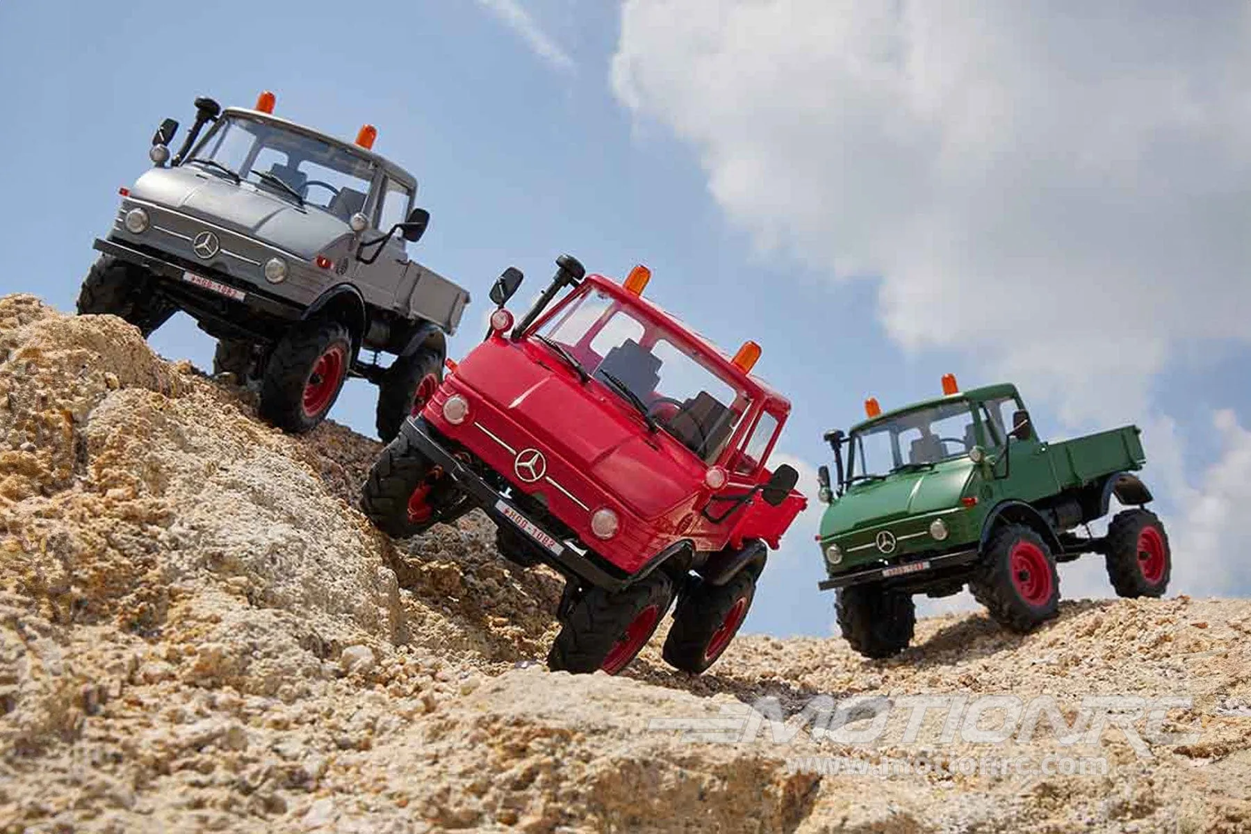 FMS FCX24 Red Mercedes-Benz Unimog 421 1/24 Scale 4WD Crawler - RTR