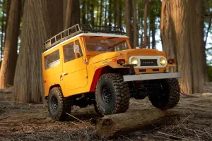 FMS Toyota FJ40 Yellow 1/10 Scale 4WD Crawler - RTR