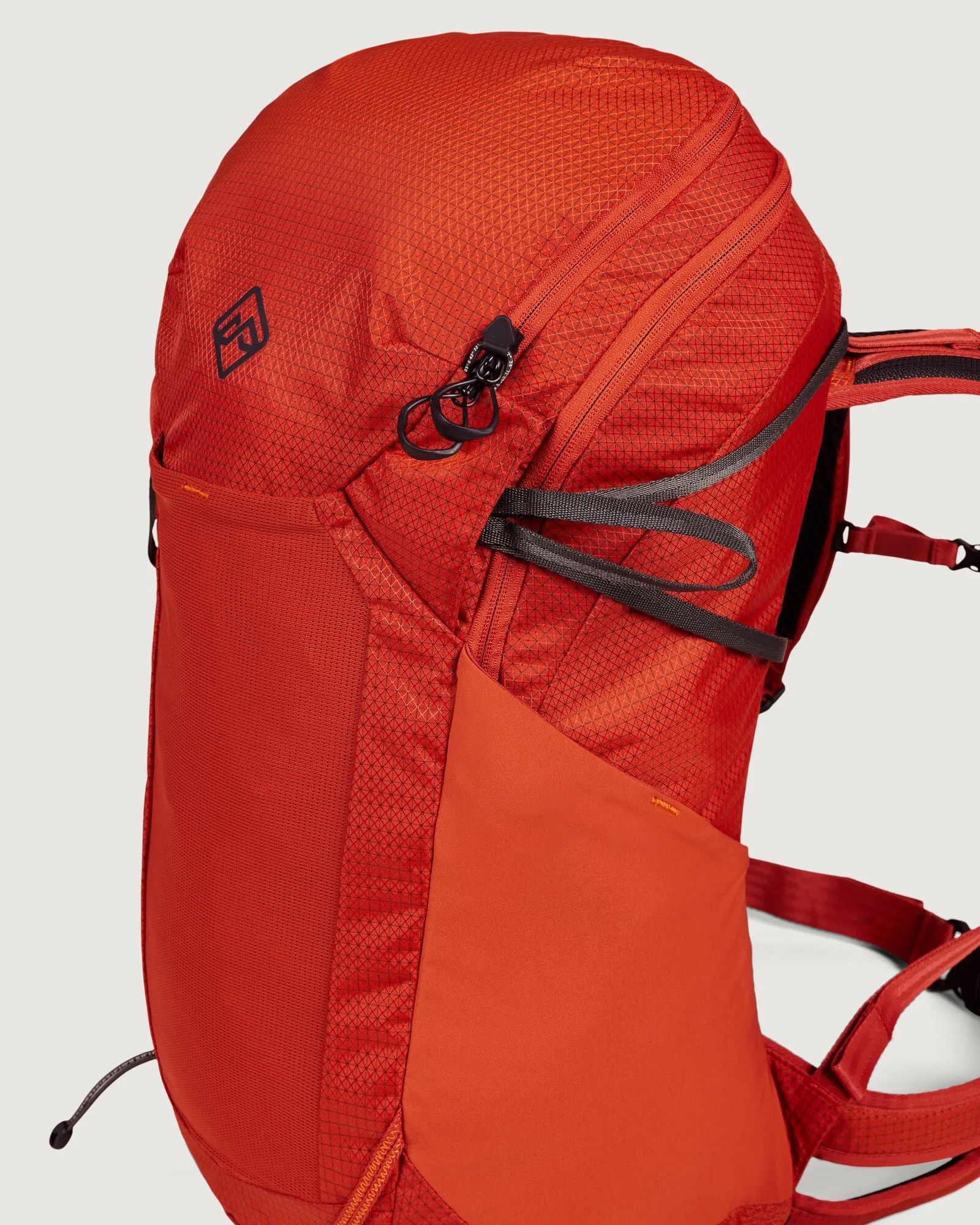 Valorous Pack - 28L - Red Earth